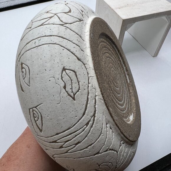 Ceramic Sgraffito Style Bowl - Picture 11 of 15